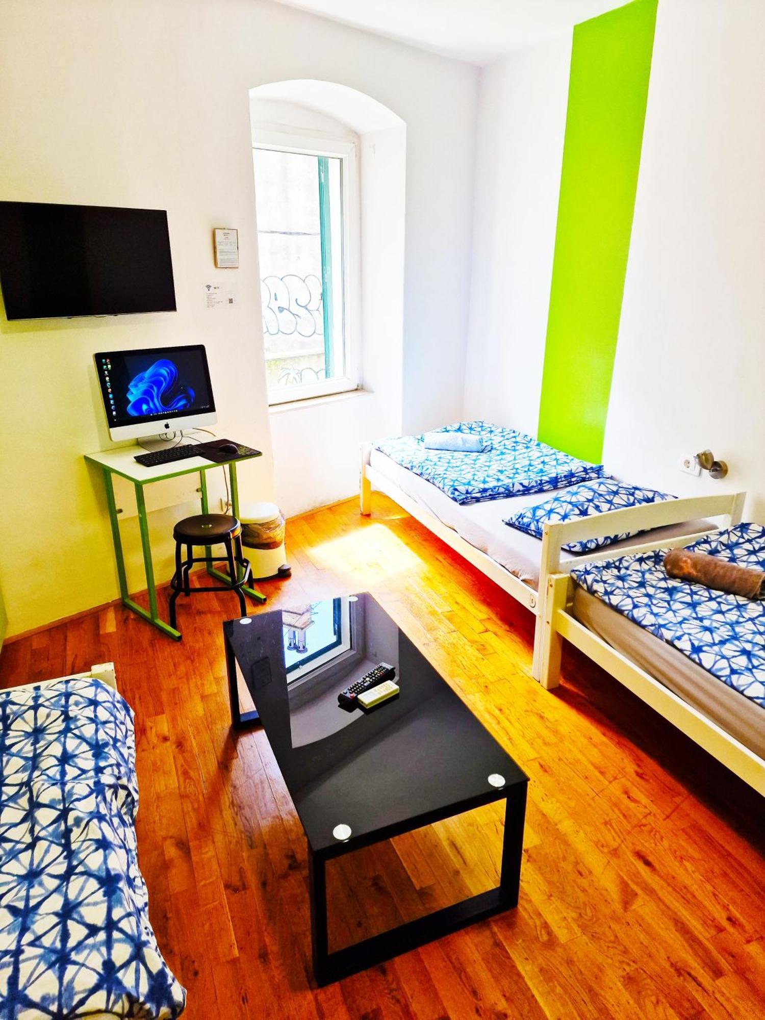 Croparadise Hostel Spalato Esterno foto