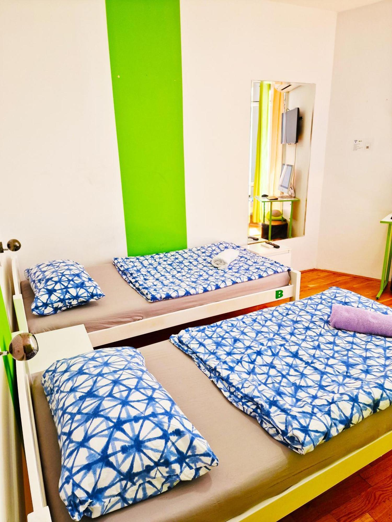 Croparadise Hostel Spalato Esterno foto