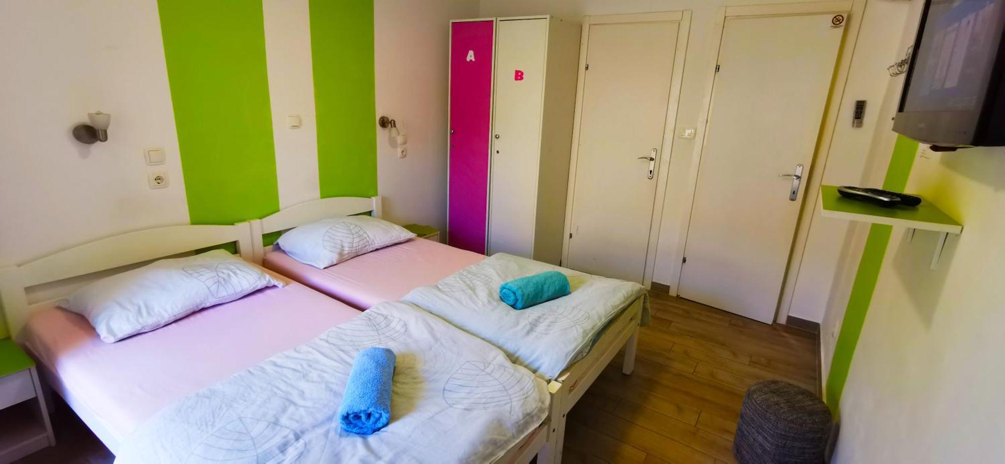 Croparadise Hostel Spalato Esterno foto