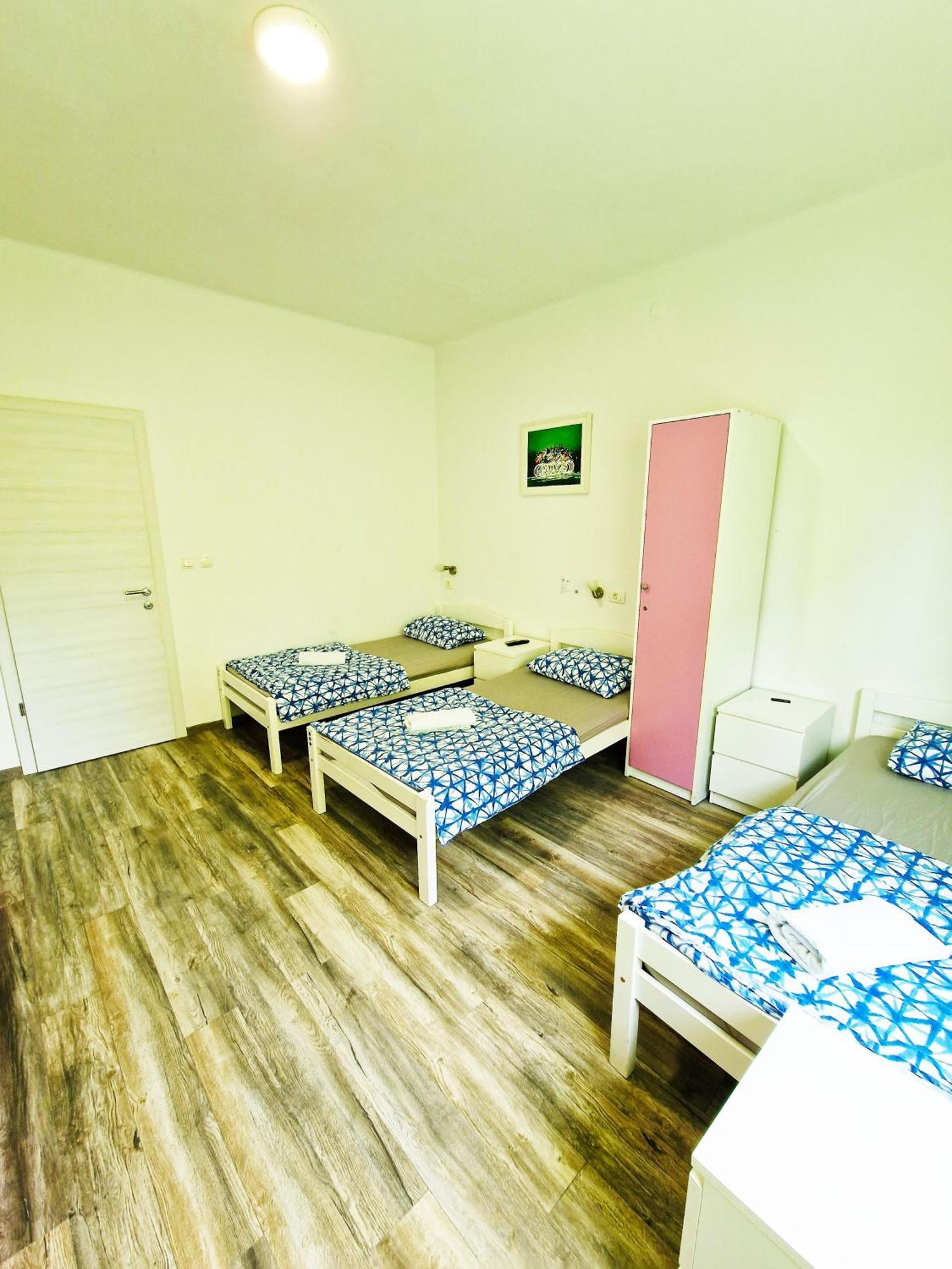 Croparadise Hostel Spalato Esterno foto